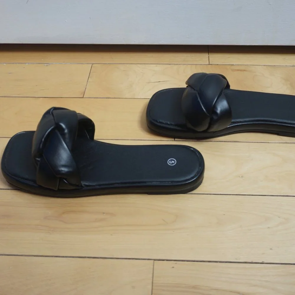 💜 NASTY GAL Black Braided Sandal (Size UK 5/EUR 38)